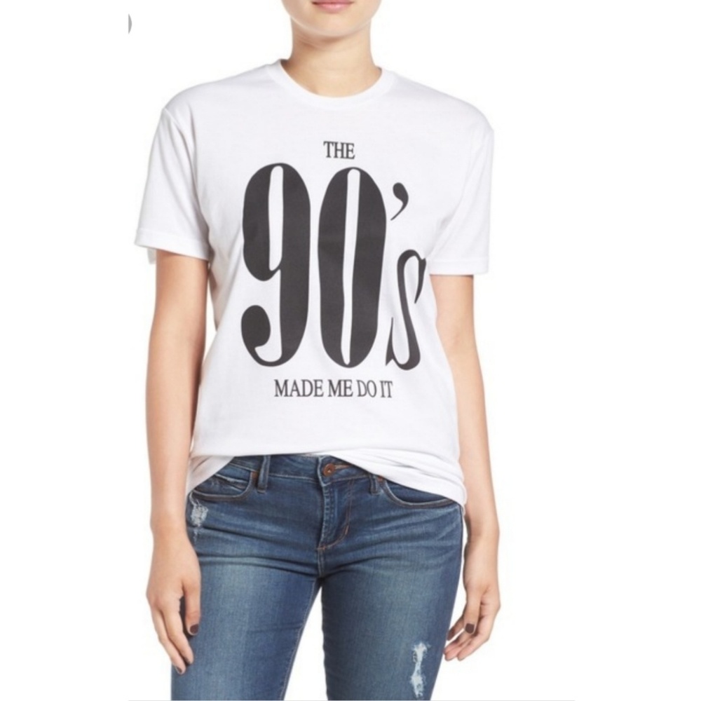 Kid dangerous graphic tee M